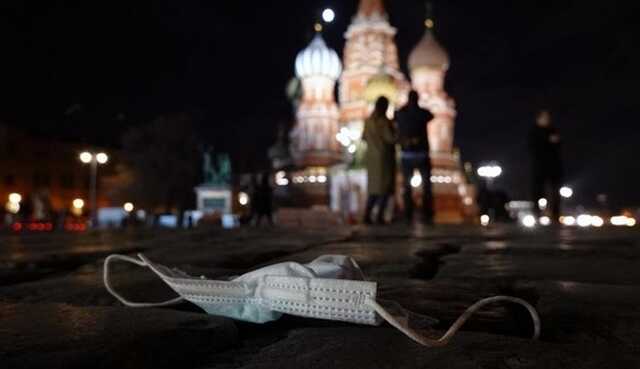 В Москве после COVID-вакцинации заболели около тысячи человек